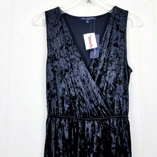 One Clothing Tuta Donna Taglia Large Nera NUOVA Velluto Senza Maniche Scollo V - Foto 5 di 12