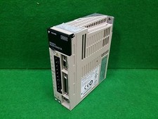 YASKAWA SGDS-02A01A SERVOPACK AC SERVO MOTOR DRIVER , USED