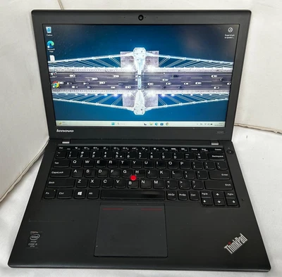 Lenovo ThinkPad X240 · i5-4300U · 8GB · 256GB