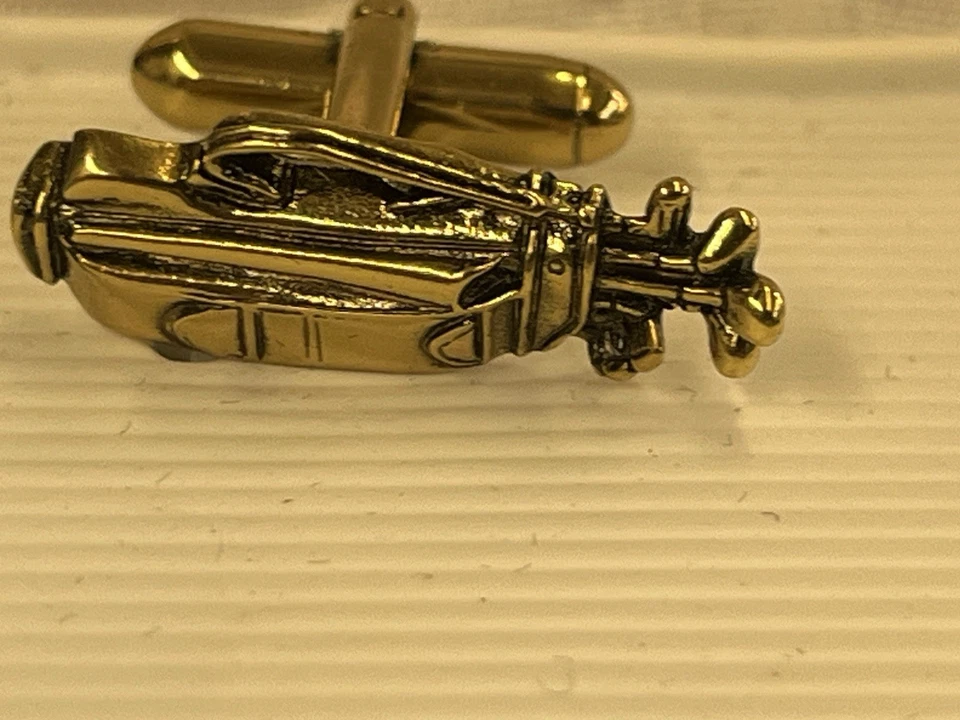 Designer Geoffrey Beene Enamel Golf Club Bag Cufflinks.In Box.Gold Tone Foto 3 de 4