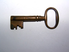 Antique 2-1/2" Brass HOLLOW Wide Barrel Skeleton Key - 4MM Hole