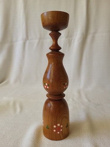 Kerzenständer, Holz gedrechselt, mit Bemalung, 20 cm, Erzgebirge, DDR - Bild 4 von 11