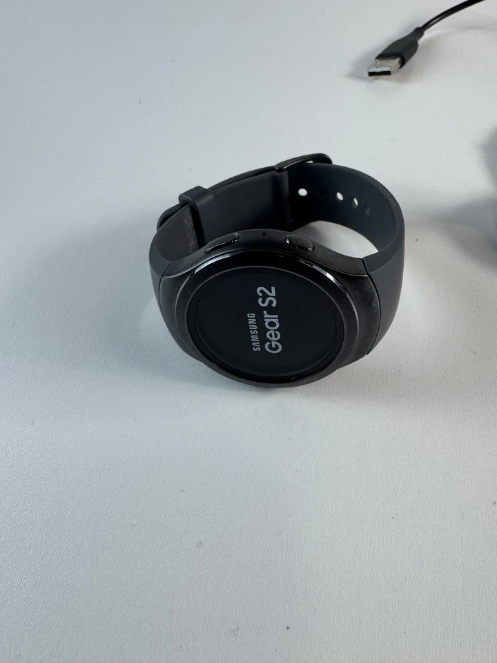 Samsung Gear S2 Smartwatch SM-R720 Bluetooth Sport Black - Image 4 of 4