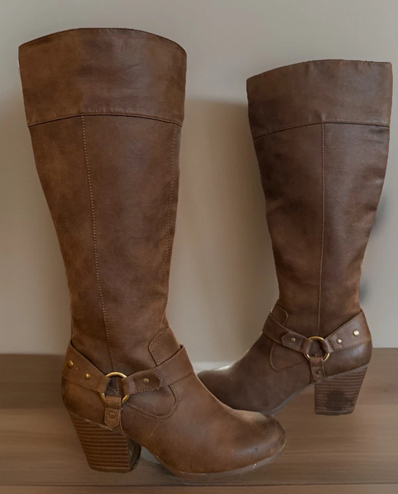 A2 by Aerosoles Botas Mujer 7.5M Creatividad Alto Montar Marrón Cremallera Lateral Tacones Foto 3 de 4