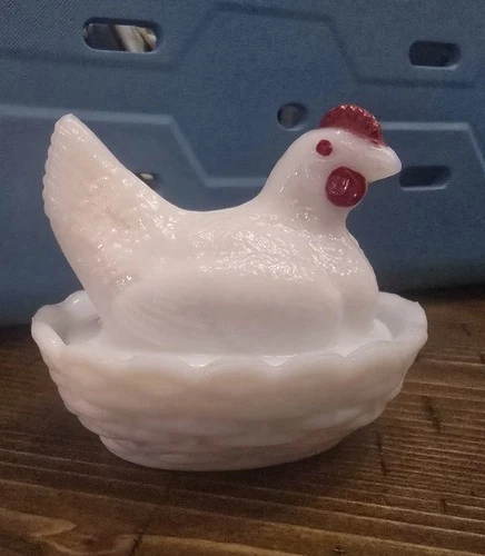Vintage Small Milk Glass Hen on Nest Covered Dish Westmoreland Glass