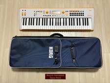 Korg Kross 2 Gray Orange 61-Key Keyboard Synthesizer with Soft Case and Adapter