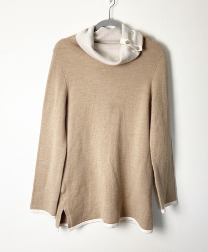 Ann Taylor Camel Tan Long Sleeve Sweater Gold Buttons XS Top Shirt Turtleneck