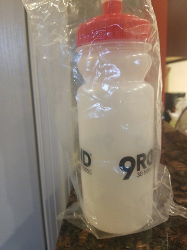 9round Water Bottle - Picture 5 of 12