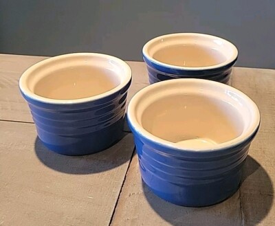 Le Creuset Stackable Ramekins Custard Cups Set of Blue Stoneware 7oz  Bakeware