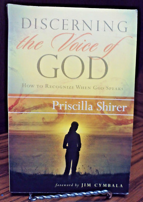 Discerning the Voice of God: Recognize When God Speaks by Priscilla Shirer   K27