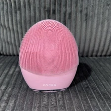 Foreo Luna 3 Smart Facial Cleansing Massager - Normal skin
