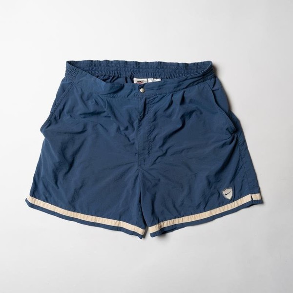 Men Nike Shorts Navy Nylon 32