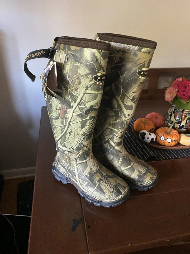 LaCrosse Alpha Men's Rubber Hunting Boots Mossy Oak Break-Up  Men's 8 - Image 2 of 4