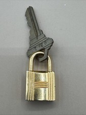 HERMES Padlock Only Cadena Gold Charm Limited Number 32 0089