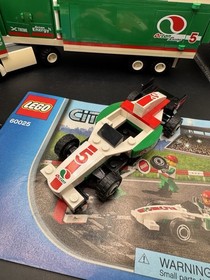 LEGO City #60025  Grand Prix Truck 99% Complete, racing, W/Manual Read Desc