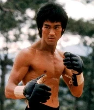 BRUCE  LEE   -   8  X  10   GLOSSY  PHOTO  REPRINT