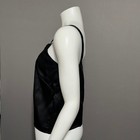 Foto 3 di 8