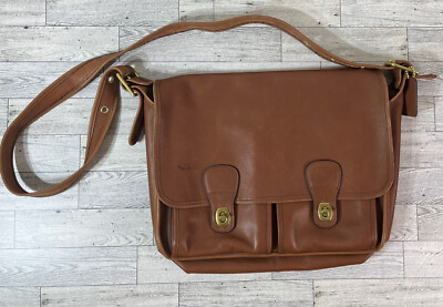 バッグ Vintage Coach Canterbury Bag British Tan Vintage Coach Canterbury Bag British Tan - メルカリ