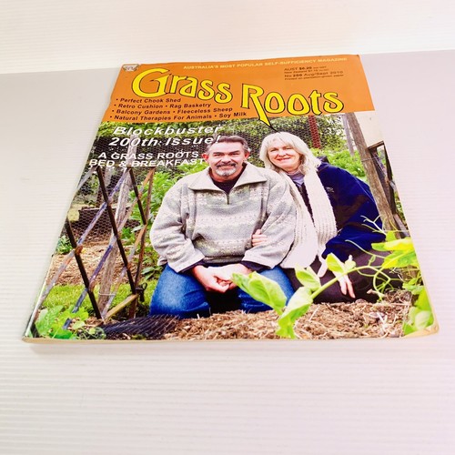 Grass Roots Magazine Self Sufficiency Sustainability Off Grid No 200 2010 - Picture 4 of 12