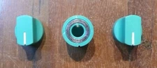 Set of 3 Green Davies 1611 Guitar Effects Pedal / Amp / Stompbox Control Knobs