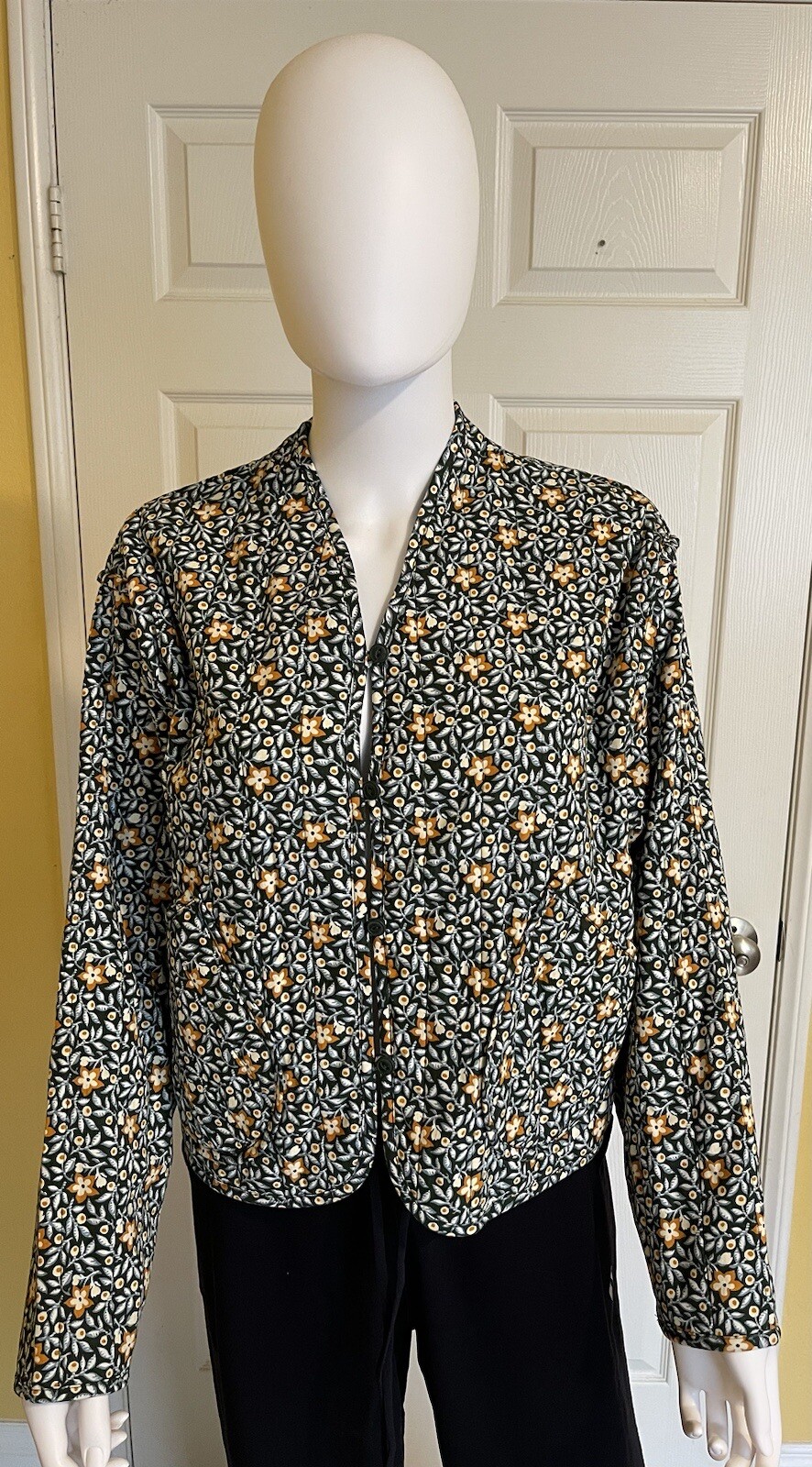 Universal Thread Lightweight Jacket, Small - image 1