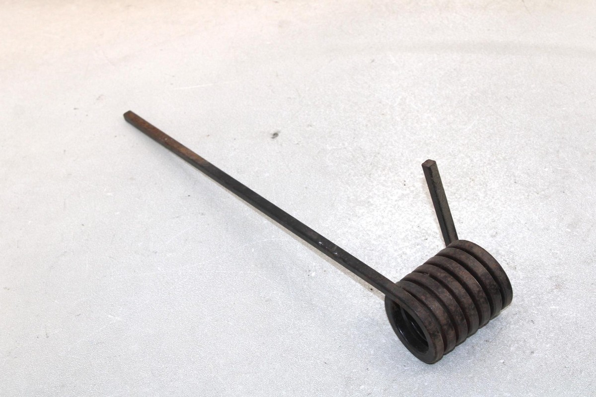 専用⑲ 03 Polaris Pro X 600 Oem Right Torsion Spring .359 7042158-067 SP0