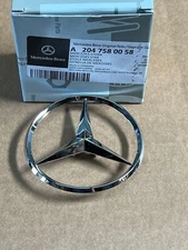 Mercedes-Benz W204 C-Class Genuine Trunk Emblem Star C250 C300 C350 C63 AMG NEW