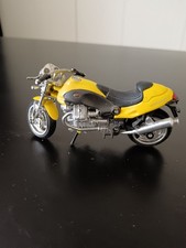 MOTO GUZZI V 10 CENTAURO MAISTO 1/18 ème