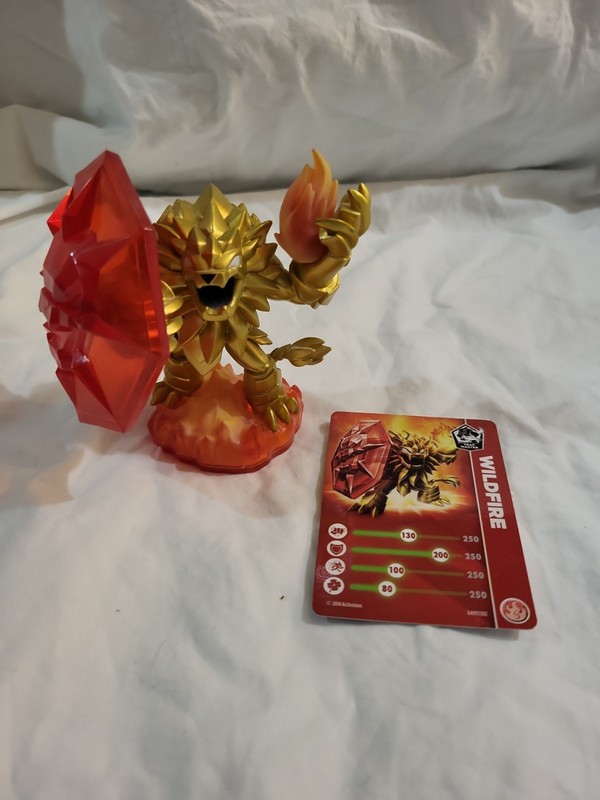Skylanders Trap Team, Dark Edition Wildfire