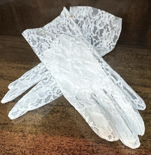 Vintage White Lace Wrist Length Bridal and Tea Party Gloves