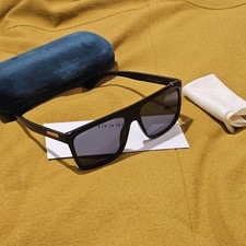 Gucci GG0748S 001 Occhiali da Sole Uomo Nero Rettangolari 17/145