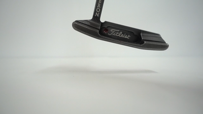 SCOTTY CAMERON THE ART OF PUTTING NEWPORT TWO RED DOT 34in Putter