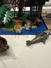 LEGO Pirates: 6270 Forbidden Island - 100% Complete Set w/Instructions 1989