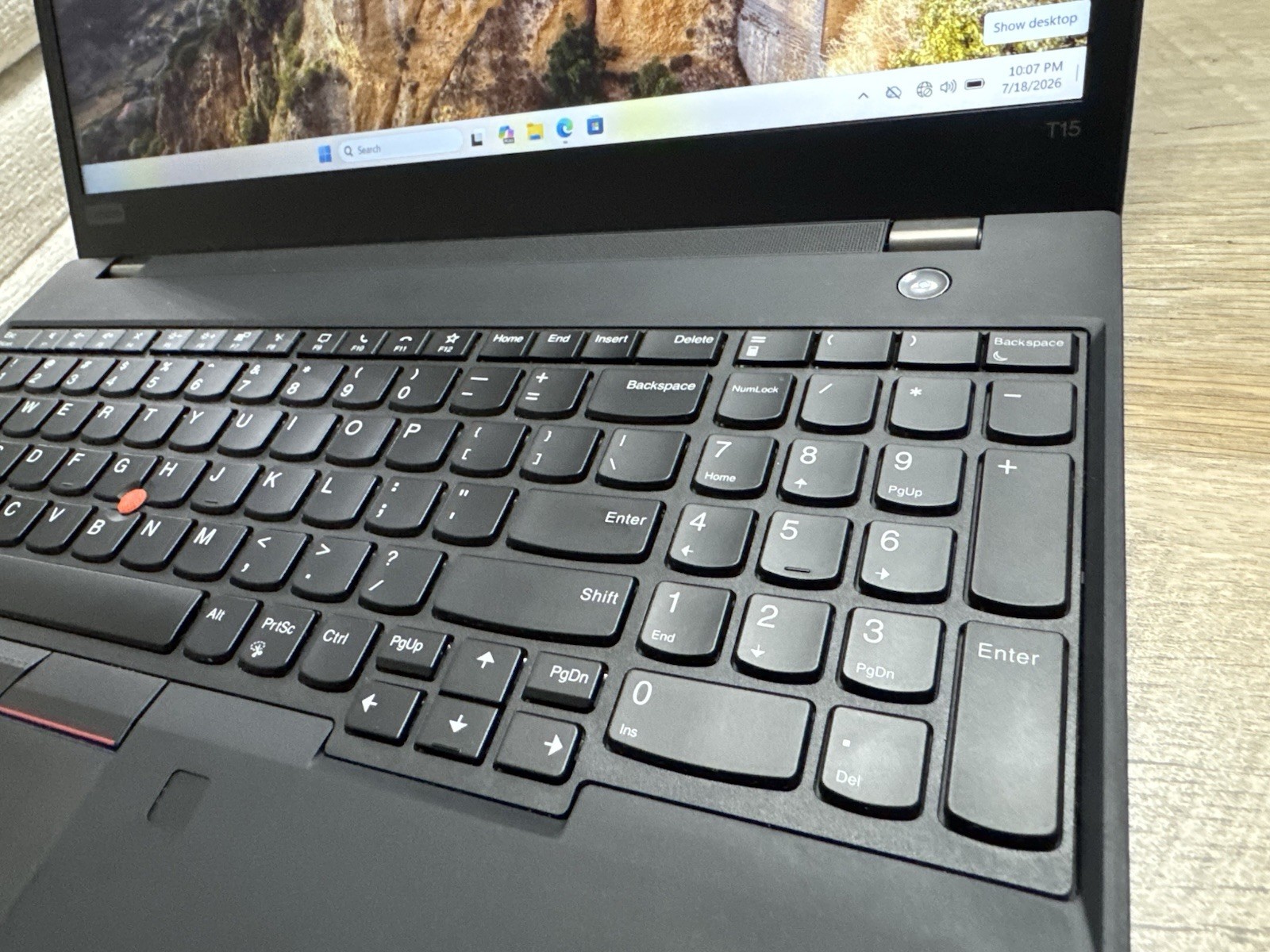 Lenovo ThinkPad T15 (Gen 2), 15.6-Inch Laptop, with Intel Core i7 11th Gen., 512 GB SSD (Solid State Drive), Windows 11 Pro