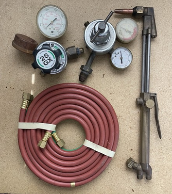 #ad HARRIS 25GX 145 3000PSI Oxygen amp; Acetylene regulators amp; Cutting Torch $65.00