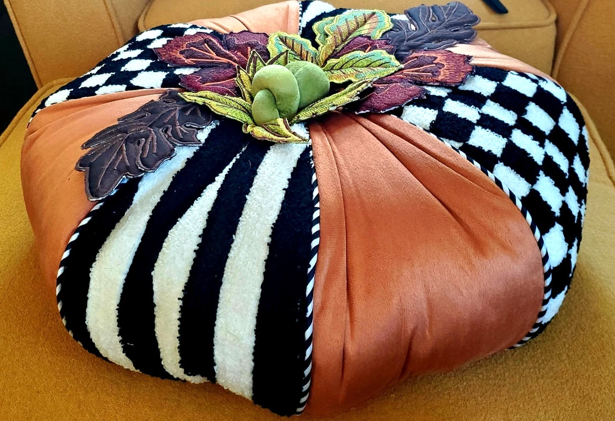 McKenzie-Childs ビーズ　クッション MacKenzie-Childs Round Home Décor Pillows for sale | eBay