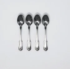 Oneida Classic Shell Set of 4 Demitasse Spoons 4 1/2"