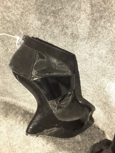 chinese laundry black heels