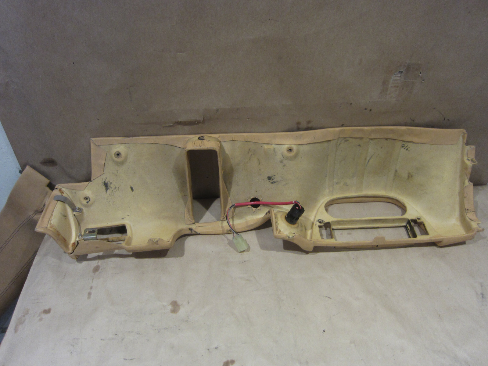 Ferrari 360 - LH Lower Dash Panel Tan - P/N  63547300