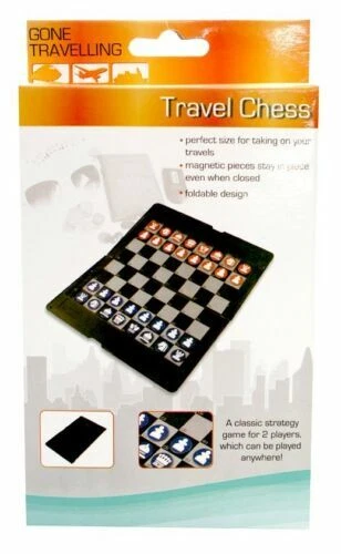 Jeux de société et traditionnels marron avec 4 joueurs