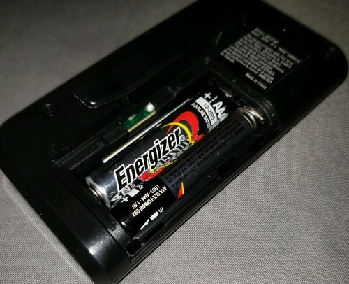 Memorex MR4240 Portable AM/FM Pocket Radio w Belt Clip Tested Works Great! - Picture 3 of 3