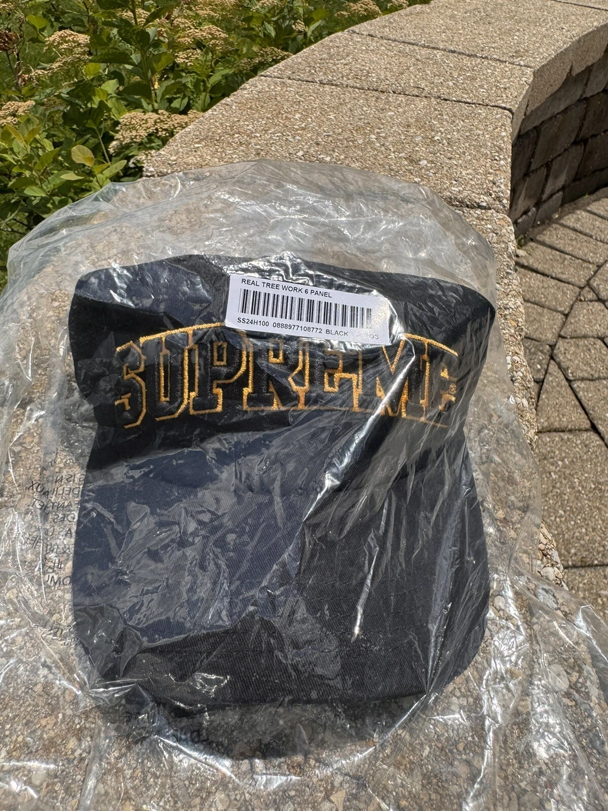 Chapeau Supreme Difference 6 panneaux noir OS neuf   SS24
