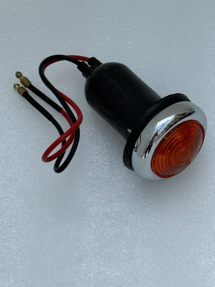 L131 - Lámpara intermitente ámbar Lucas. Pieza de coche clásico para Austin Healey 100/6 y 3000 Foto 4 de 4