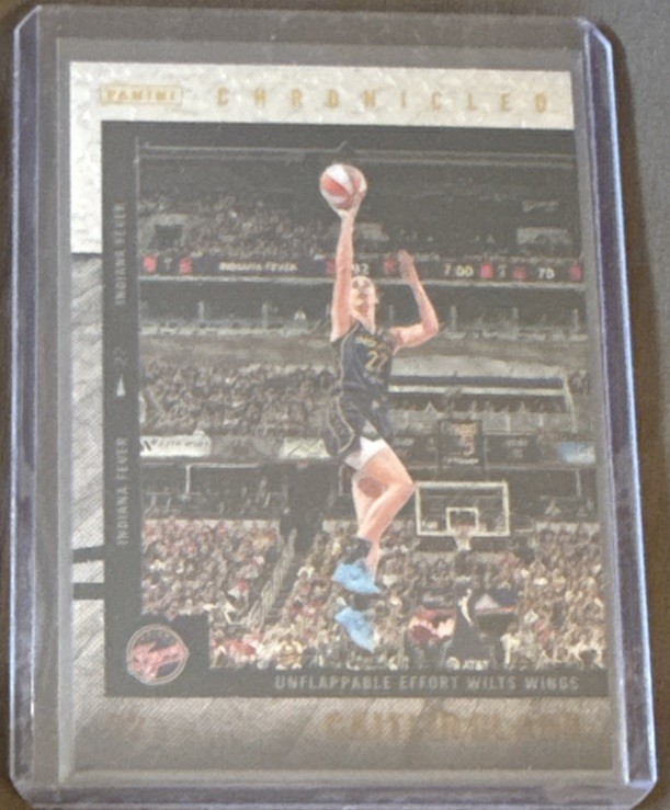 2025 Caitlin Clark Chronicled Chrome Card #37 Gold 9/50