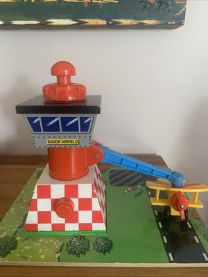 Thomas Wooden Railway Sodor Airfield & Tiger Moth Airplane