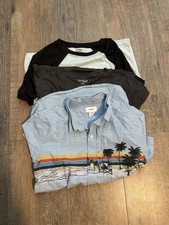 Bundle Of Boys Youth Large Size 10/12 3 Shirts In The Lot, Old Navy And Cat Jack