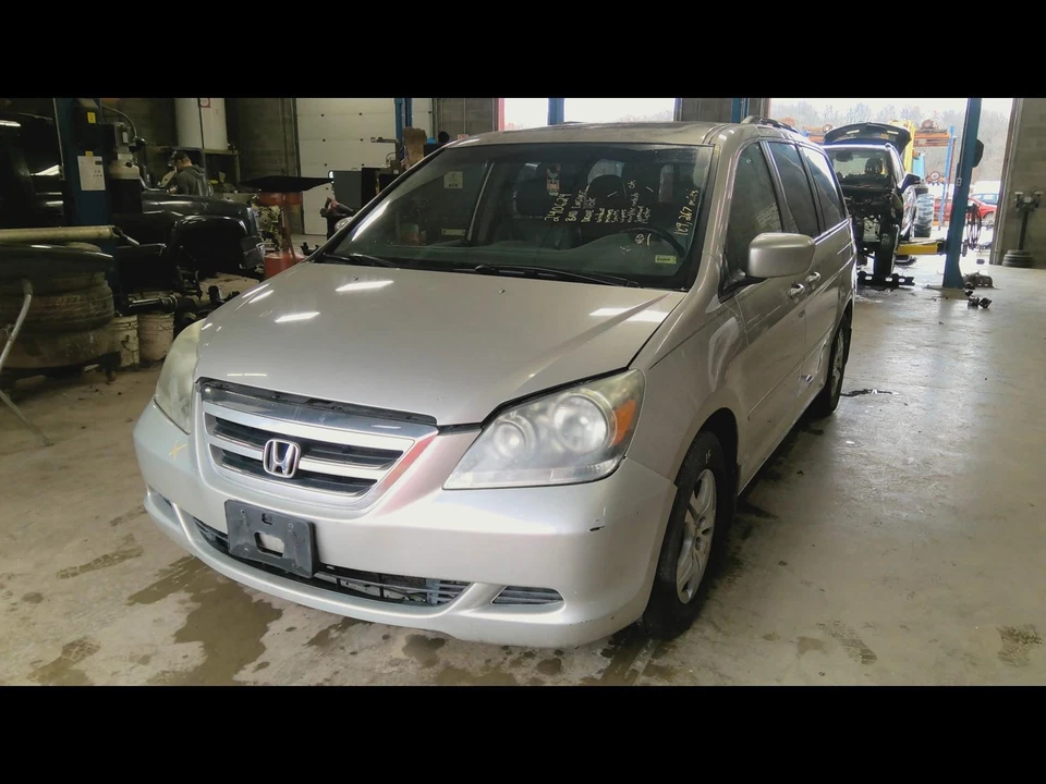 Used Rear Right Exterior Door Handle fits: 2006 Honda Odyssey door rear body col Foto 3 de 4