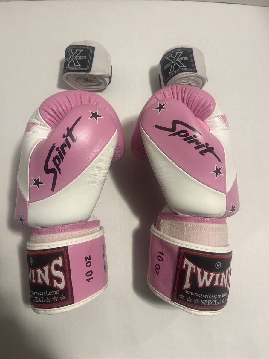Twins Special 10 Oz Pro Fight Boxing Gloves Black Pink/white