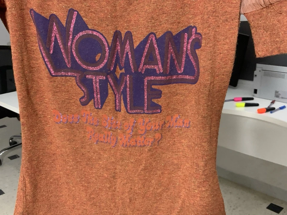 Camiseta para mujer DOLCE & GABBANA naranja mezcla viscosa logotipo media manga talla XS.PEC Foto 2 de 4