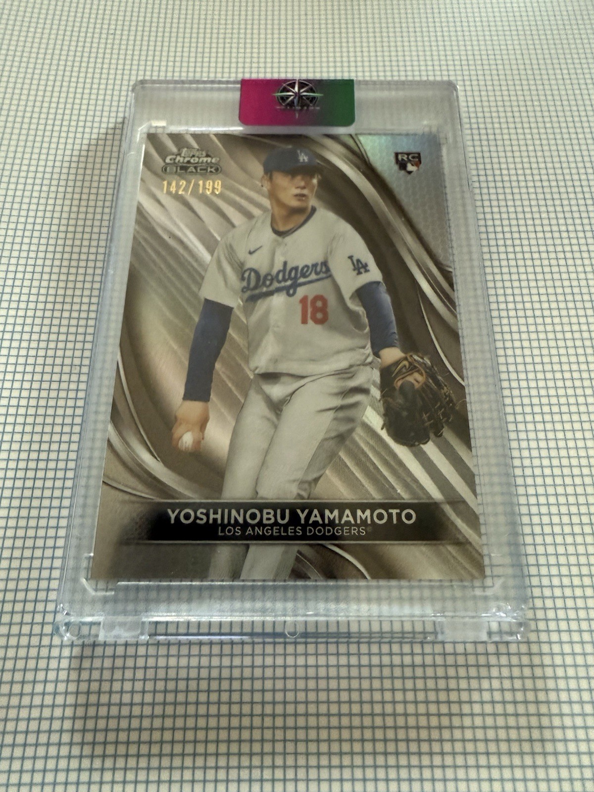 2024 Topps Chrome Black #18 Yoshinobu Yamamoto Rookie Refractor 142/199 Dodgers
